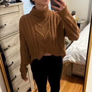 High low cropped sweater